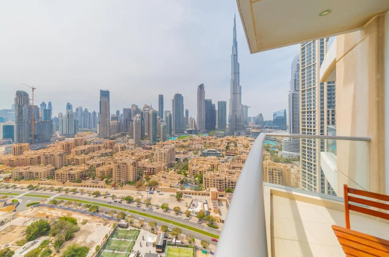 شقة Boutique Living - Burj Views - Renovated دبي