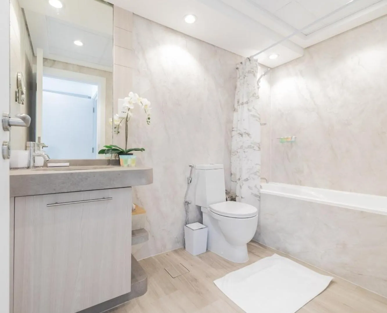 شقة Boutique Living - Burj Views - Renovated دبي الإمارات العربية المتحدة