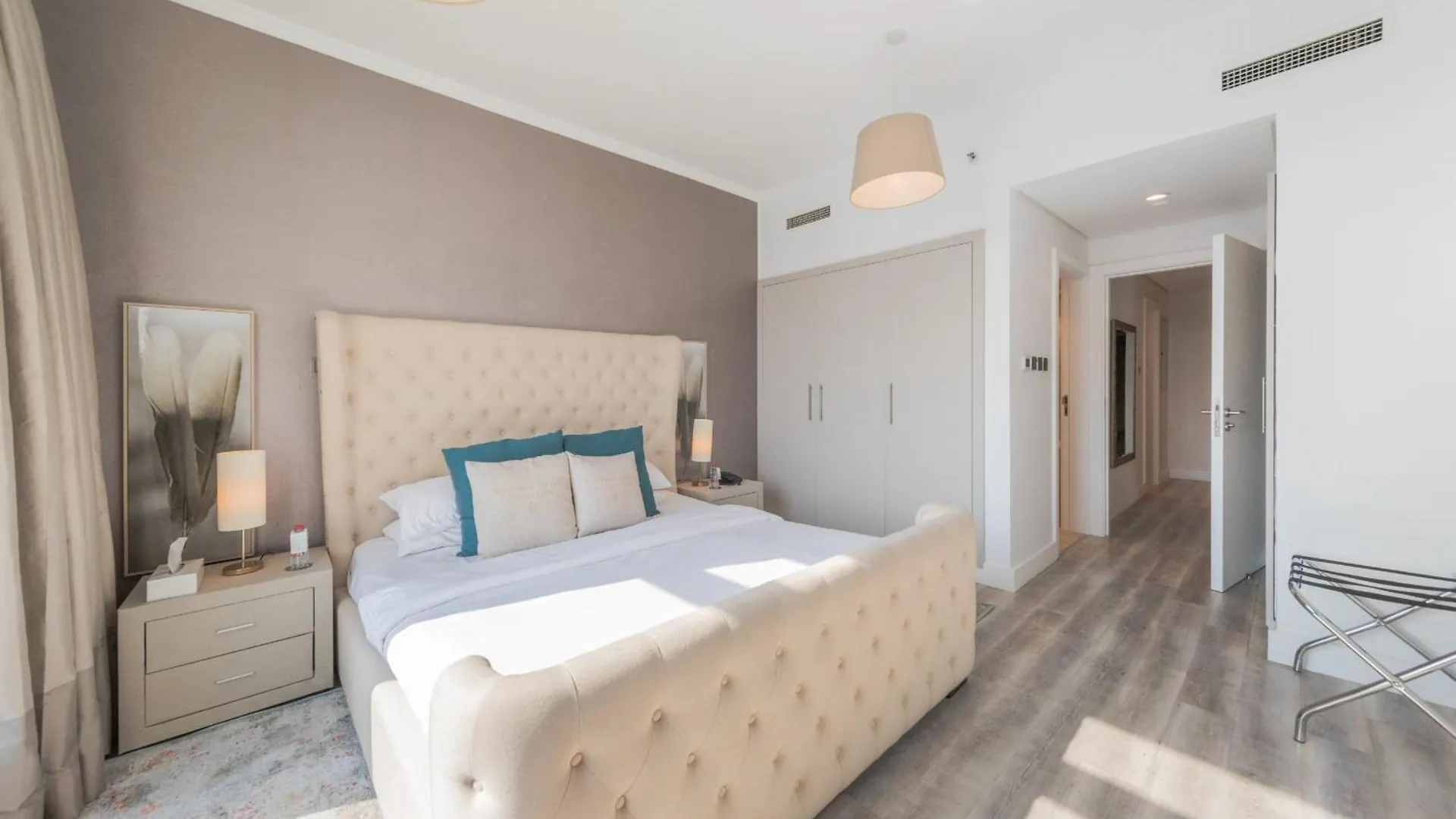 شقة Boutique Living - Burj Views - Renovated دبي